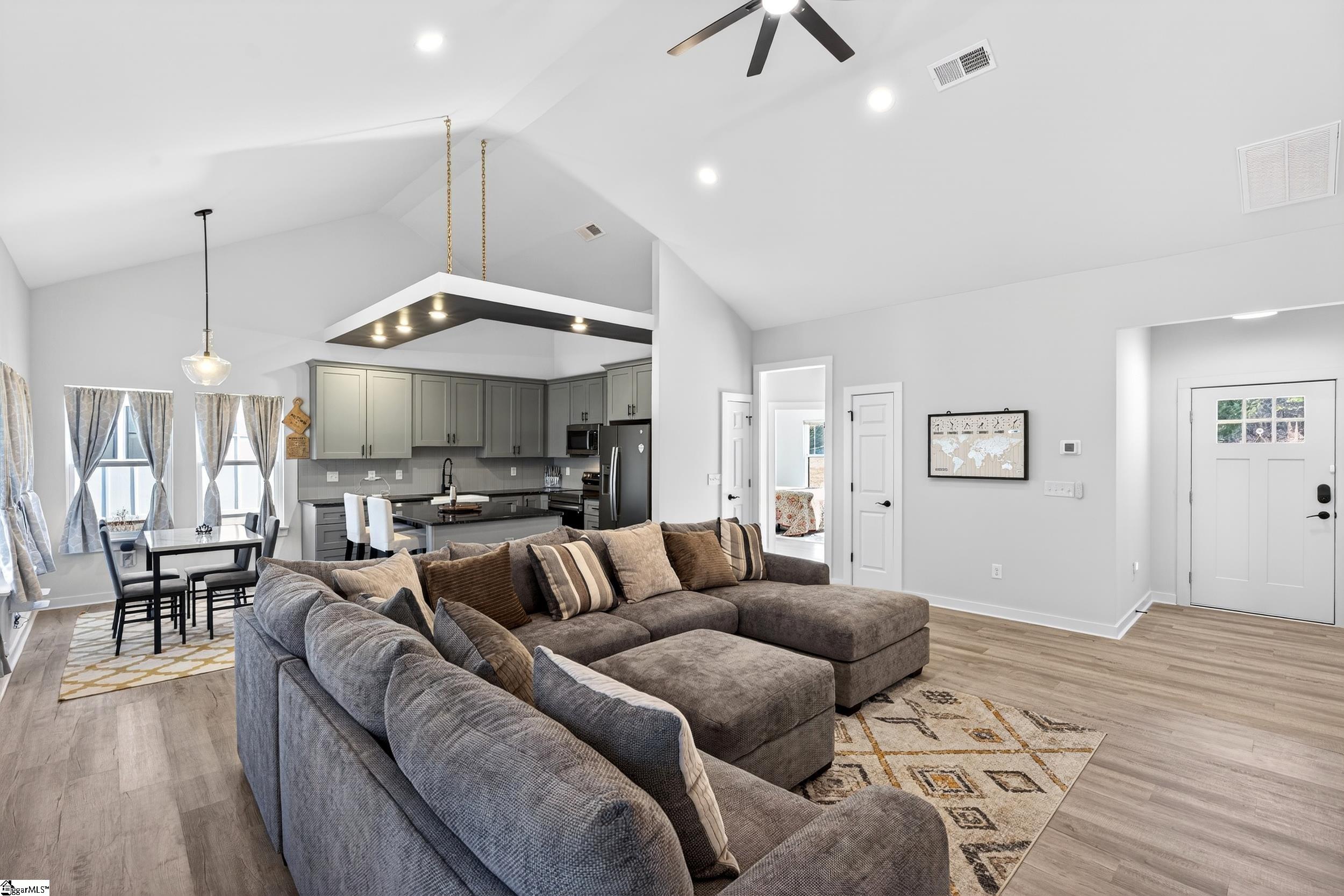 202 Anchor Road Greenville, SC 29617 - Photo 12 of 46 Gallery Image 12