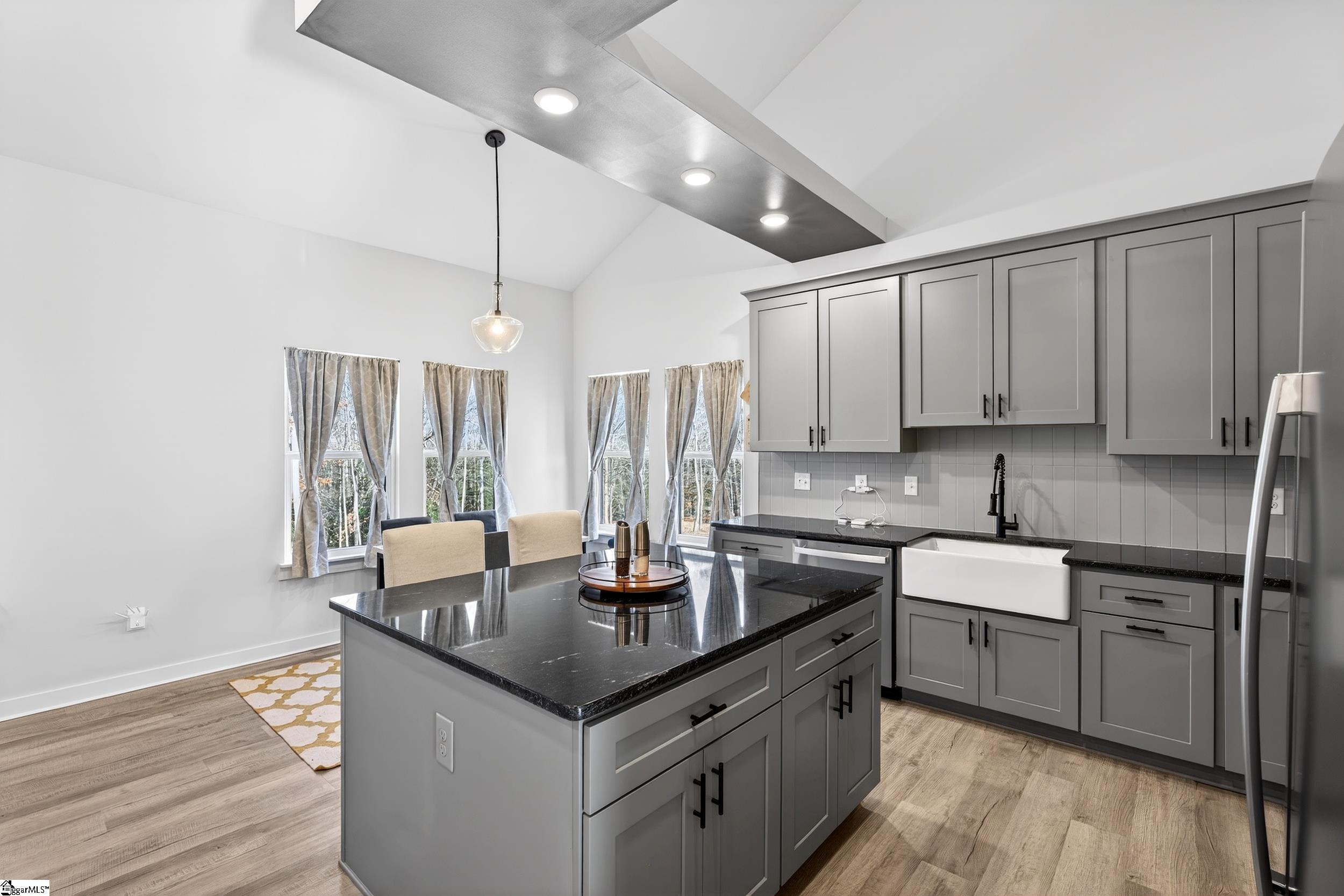 202 Anchor Road Greenville, SC 29617 - Photo 16 of 46 Gallery Image 16
