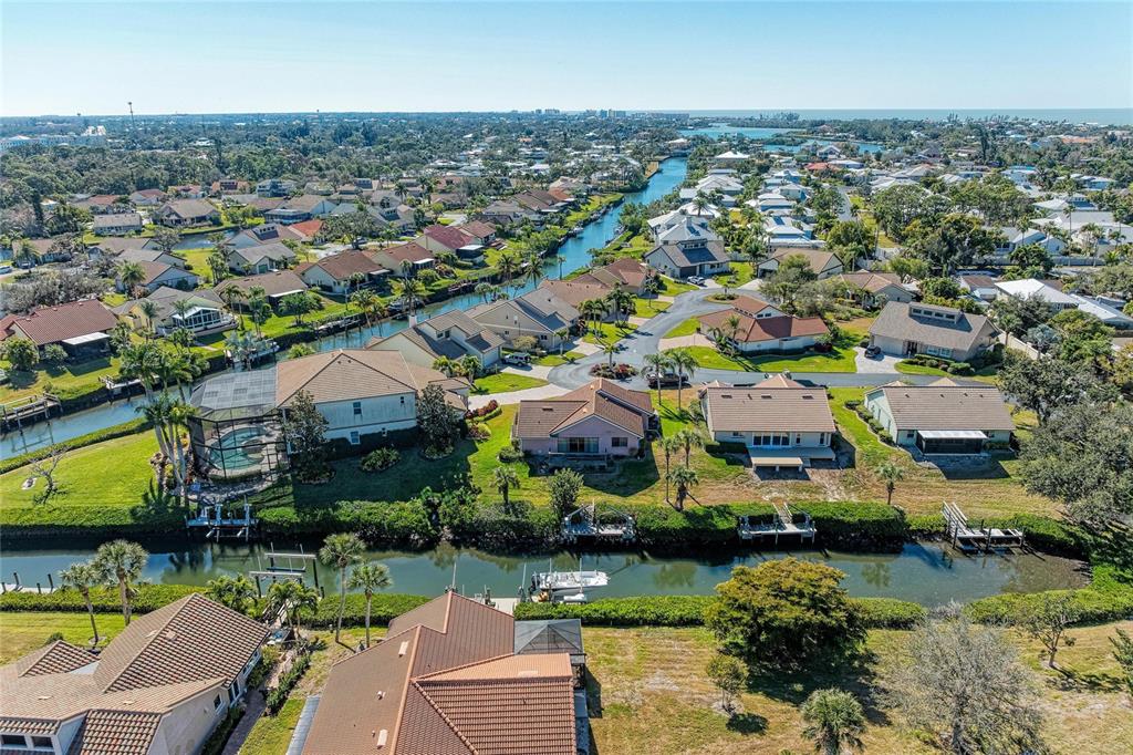 185 Inlets Boulevard, Unit 185 Nokomis, FL 34275 - Photo 18 of 32