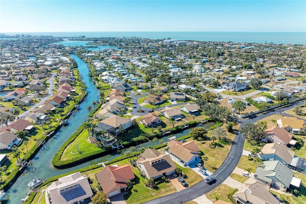 185 Inlets Boulevard, Unit 185 Nokomis, FL 34275 - Photo 20 of 32