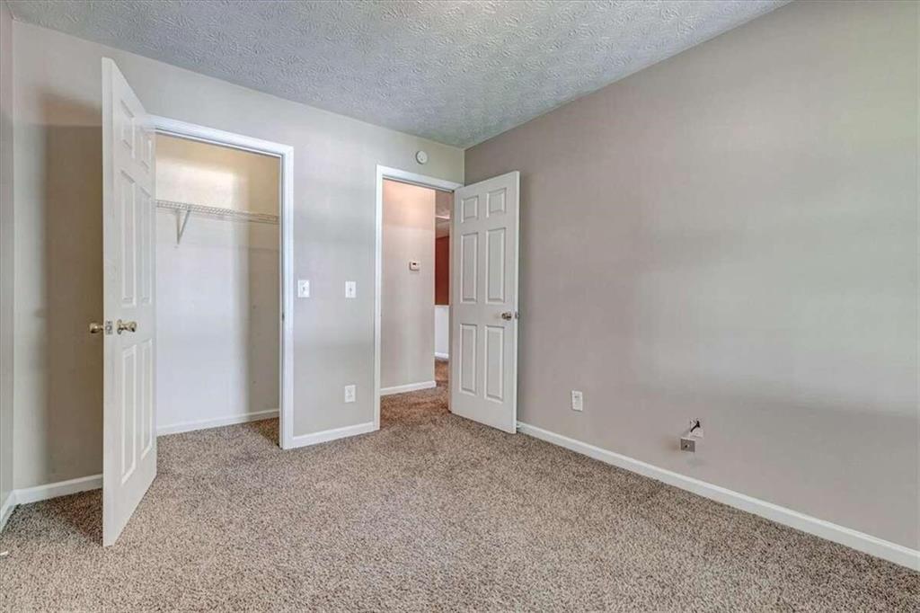 2289 Strathmoor Manor Drive Lithonia, GA 30058 - Photo 7 of 9