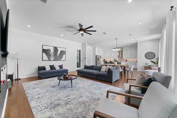 $6,500 | 1526 Life Avenue, Dallas, TX 75212