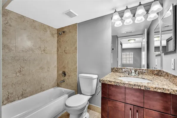 $2,395 | 2881 North Oakland Forest Drive, Unit 212, Oakland Park, FL 33309