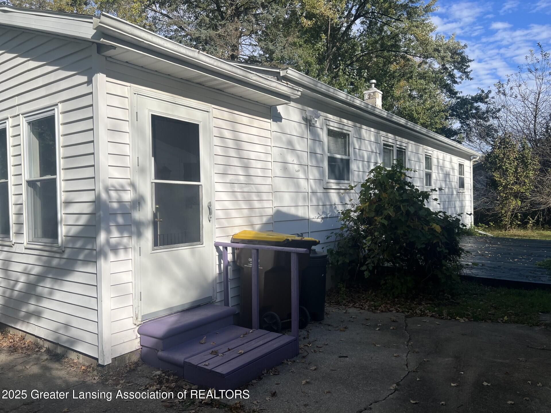 2340 Washington Road Lansing, MI 48911 - Photo 25 of 27 thumbnail_IMG_8946