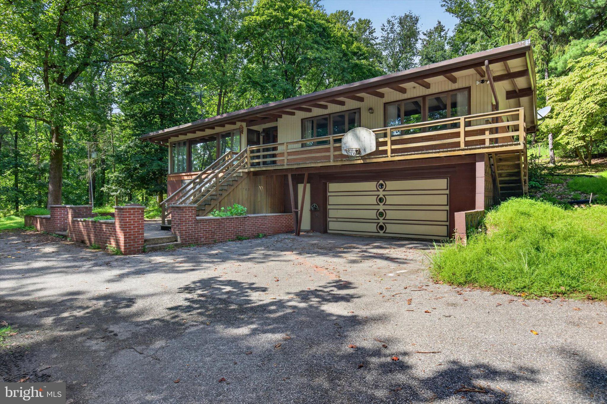 1985 Ridgewood Road York, PA 17406 - Photo 3 of 36 Gallery Image 3