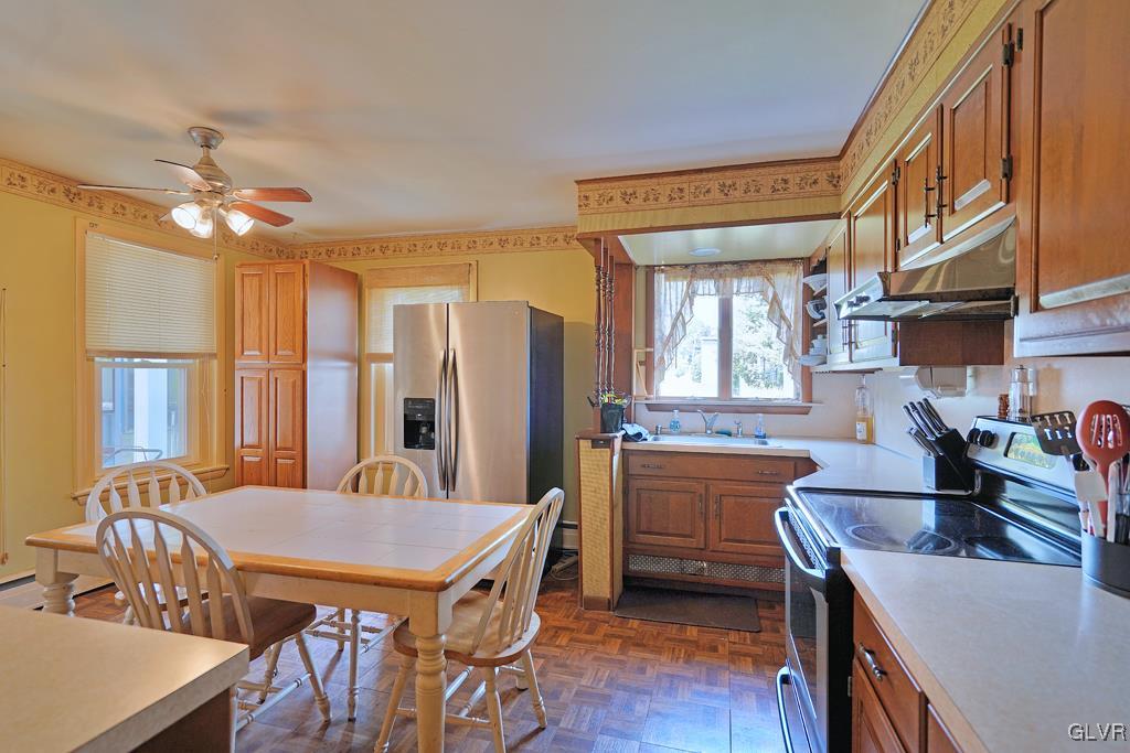 667 Ridge Street Emmaus, PA 18049 - Photo 11 of 26 Gallery Image 11