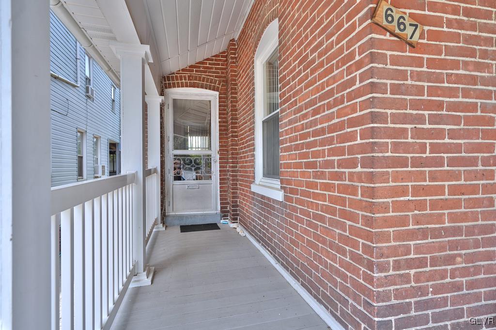667 Ridge Street Emmaus, PA 18049 - Photo 2 of 26 Gallery Image 2