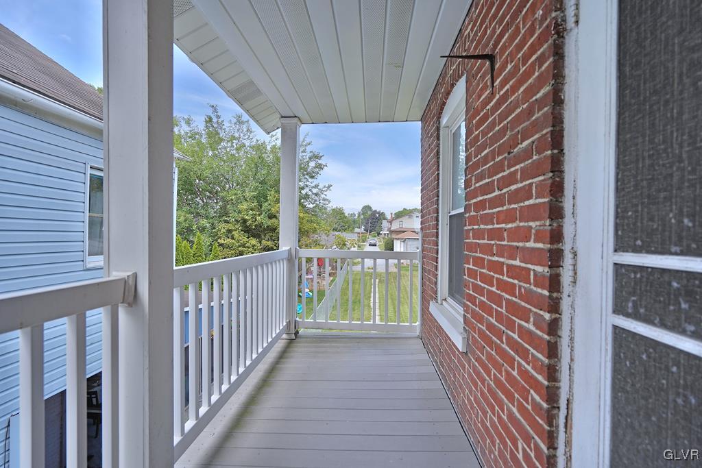 667 Ridge Street Emmaus, PA 18049 - Photo 5 of 26 Gallery Image 5