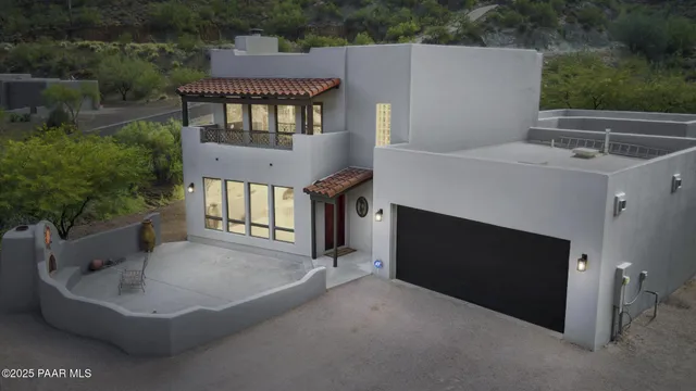 $774,900 | 35310 Pinnacle Place, Black Canyon City, AZ 85324