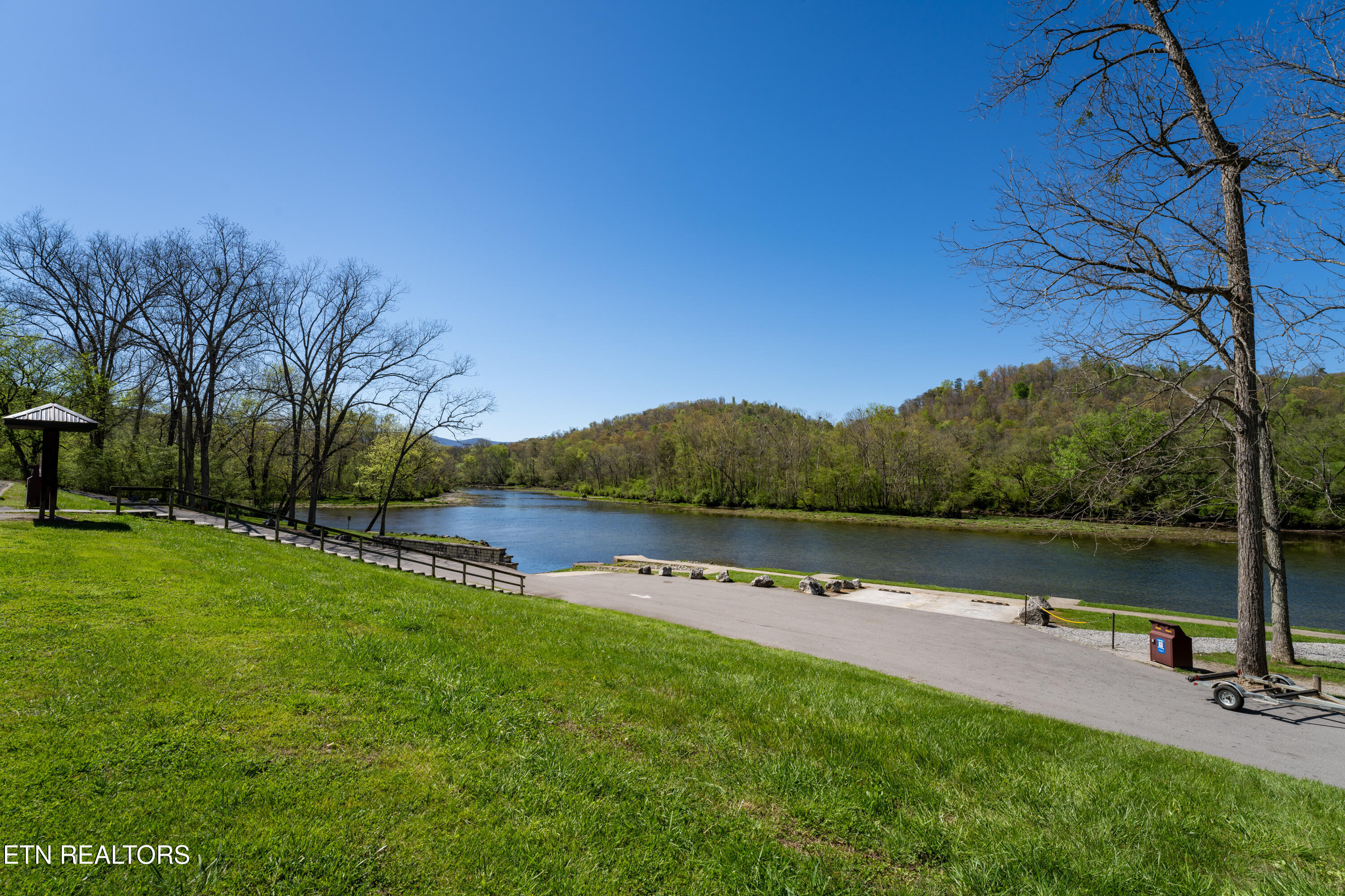 309 River Road Andersonville, TN 37705 - Photo 43 of 60 76