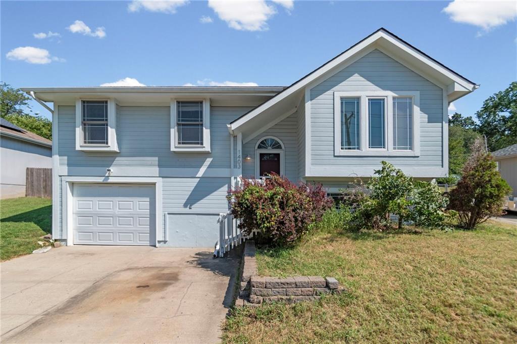 1403 Dickinson Road Independence, MO 64050 - Photo 1 of 32 Gallery Image 1