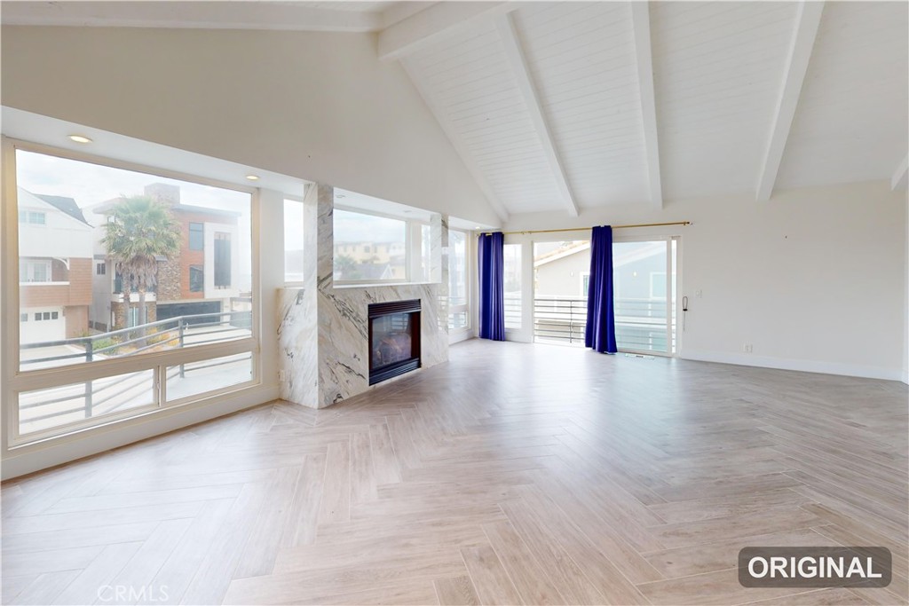 860 Mandalay Beach Road Oxnard, CA 93035 - Photo 26 of 52 Living Room