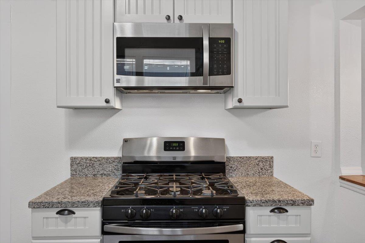 1407 E Street Reedley, CA 93654 - Photo 8 of 32