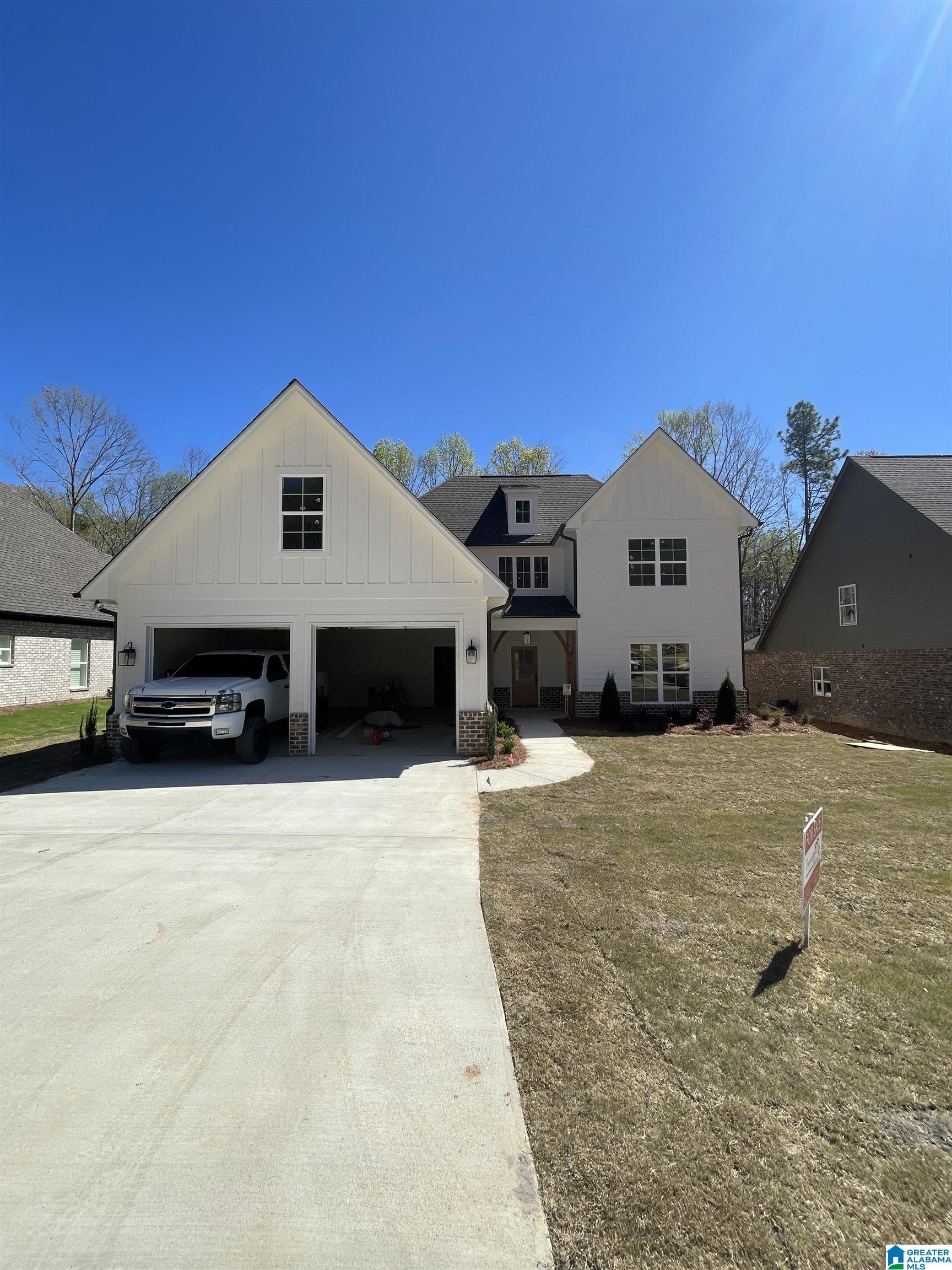 342 Kinross Circle Pelham, AL 35124 - Photo 1 of 18