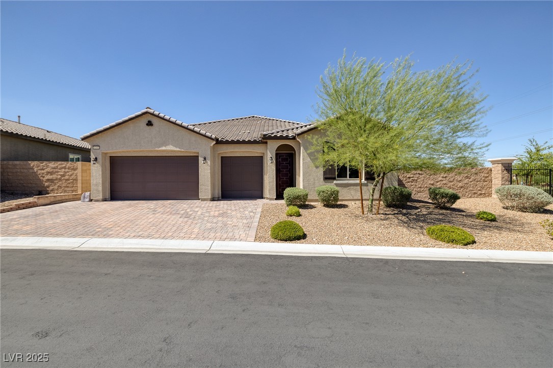 6160 Lautman Ridge Court Las Vegas, NV 89141 - Photo 6 of 65