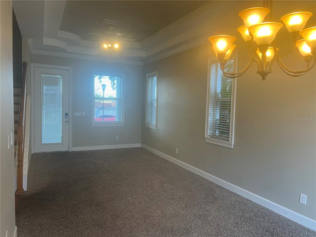 6573 Simone Shores Circle Apollo Beach, FL 33572 - Photo 4 of 54