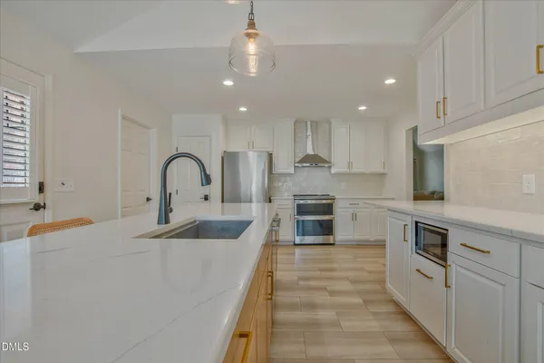 $595,000 | 2547 Comanche Trail, Hillsborough, NC 27278