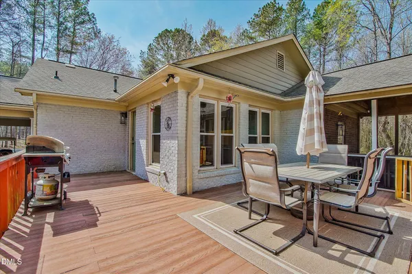 $595,000 | 2547 Comanche Trail, Hillsborough, NC 27278