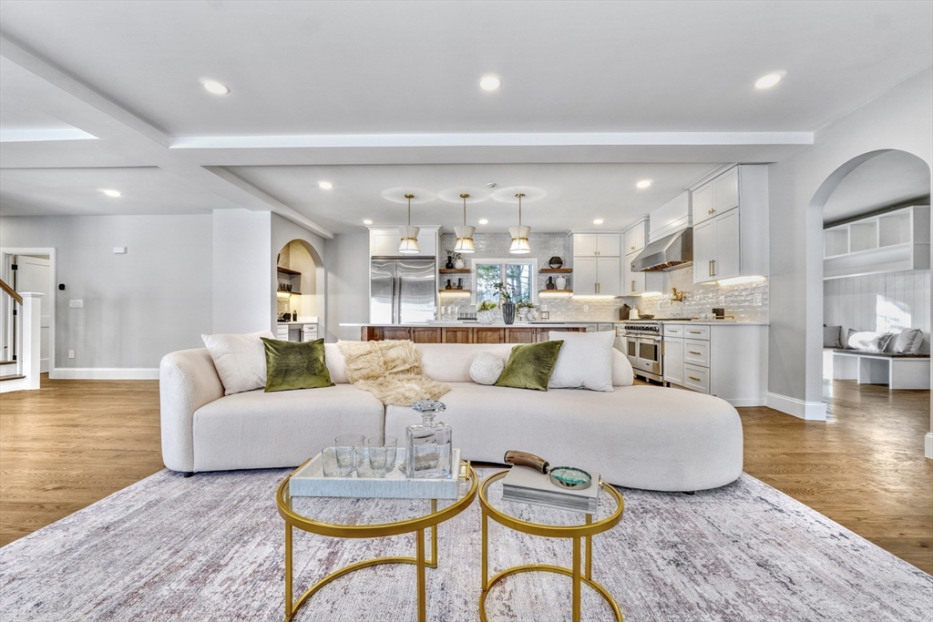 8 Chestnut Street Winchester, MA 01890 - Photo 17 of 42