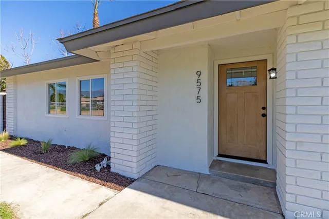 $899,000 | 9575 Locust Avenue, Bloomington, CA 92316
