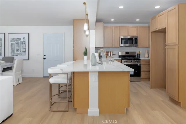 $899,000 | 9575 Locust Avenue, Bloomington, CA 92316