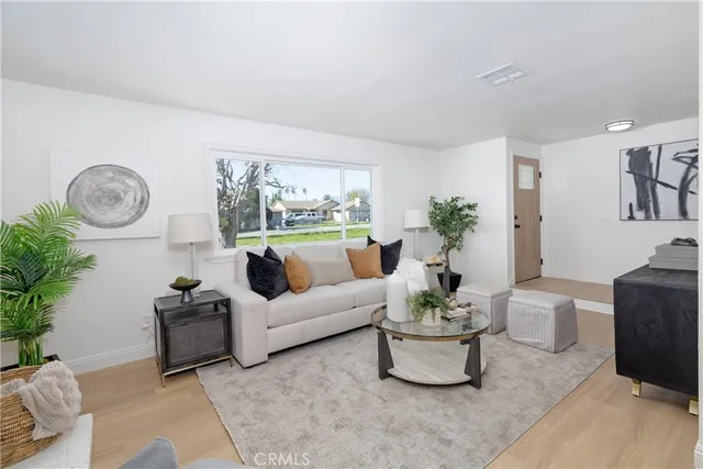 $899,000 | 9575 Locust Avenue, Bloomington, CA 92316