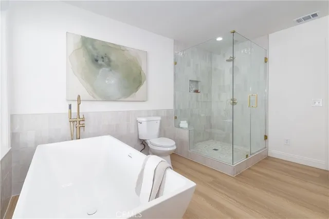 $899,000 | 9575 Locust Avenue, Bloomington, CA 92316