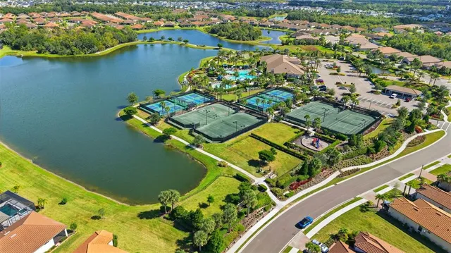 $824,900 | 10819 Wicker Park Place, Palmetto, FL 34221