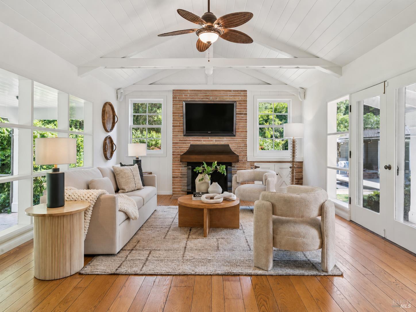 1 Hickory Road Fairfax, CA 94930 - Photo 5 of 56