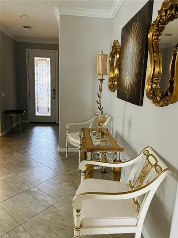 a view of utility room