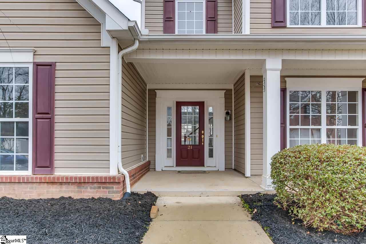 21 Springleaf Court Simpsonville, SC 29681 - Photo 4 of 36 Gallery Image 4