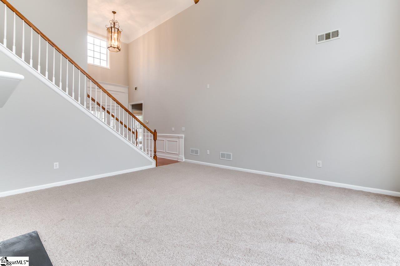 21 Springleaf Court Simpsonville, SC 29681 - Photo 9 of 36 Gallery Image 9