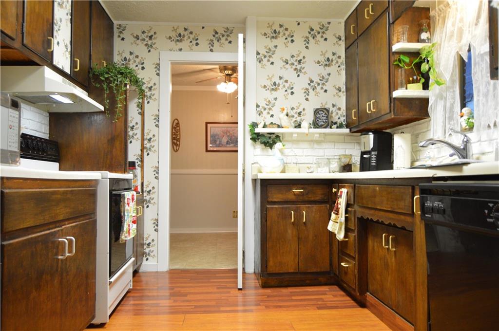 334 Griffin Road Indianapolis, IN 46227 - Photo 2 of 16 Gallery Image 2