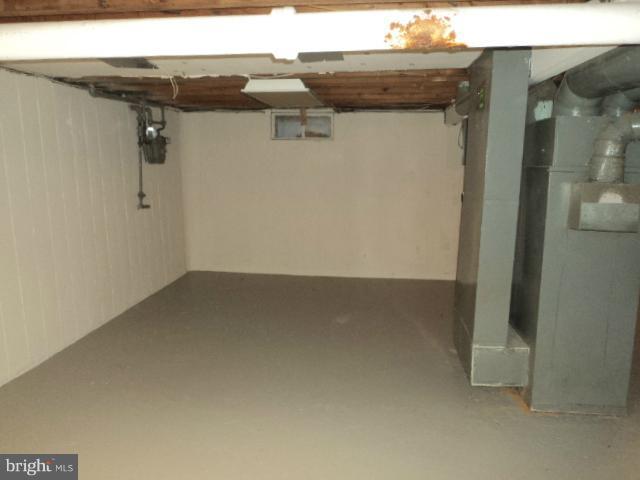 4304 Randolph Road Silver Spring, MD 20906 - Photo 6 of 14 a view of a small space