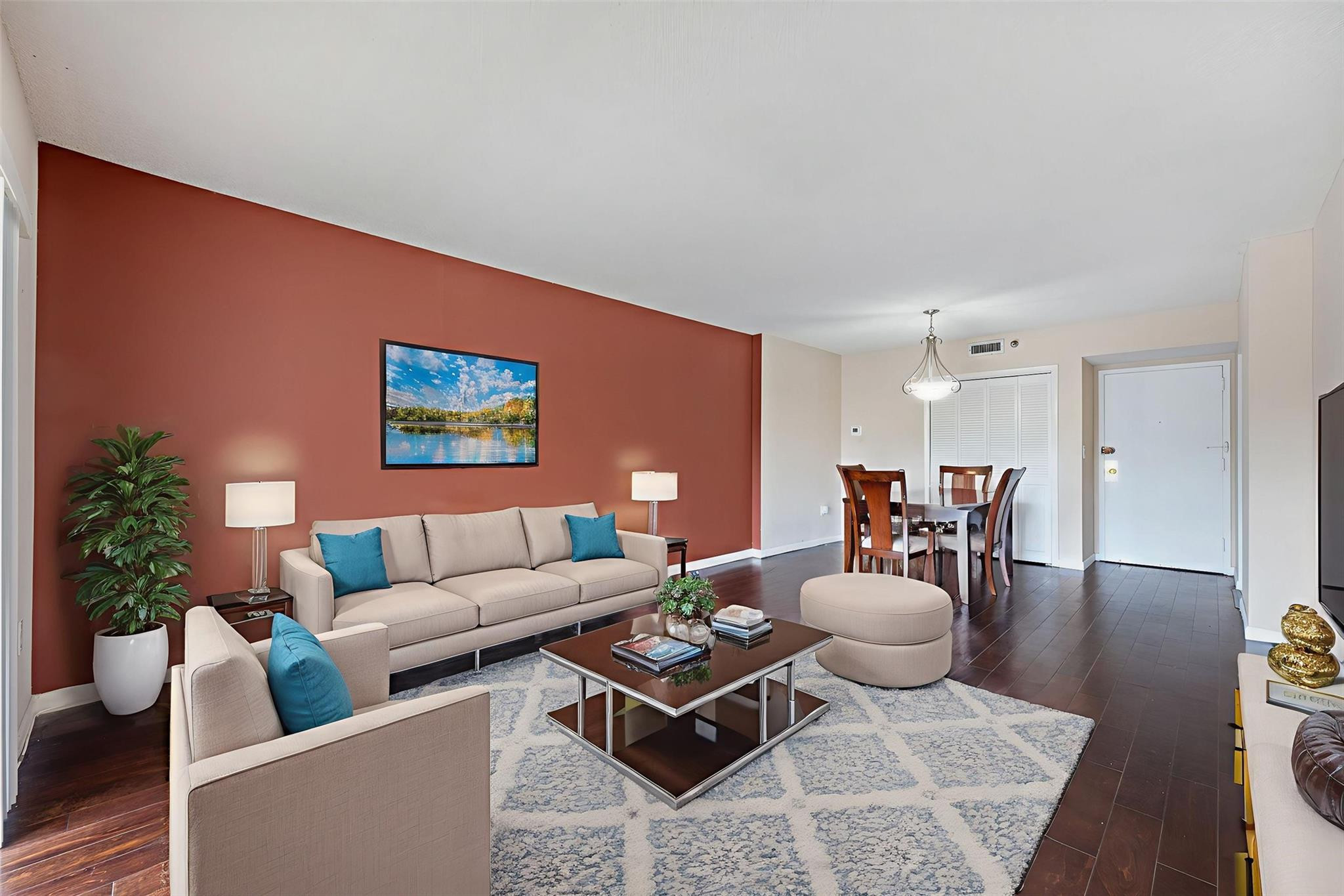 3850 Washington Street, Unit 315 Hollywood, FL 33021 - Photo 1 of 18 Living/Dining
