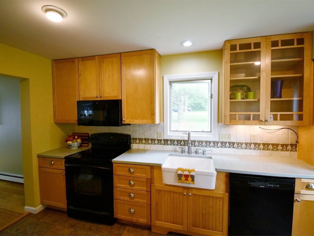 87 Cumberland Road Burlington, VT 05408 - Photo 9 of 22 Gallery Image 9