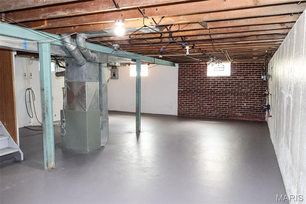 417 Crawford Road St. Louis, MO 63137 - Photo 14 of 15