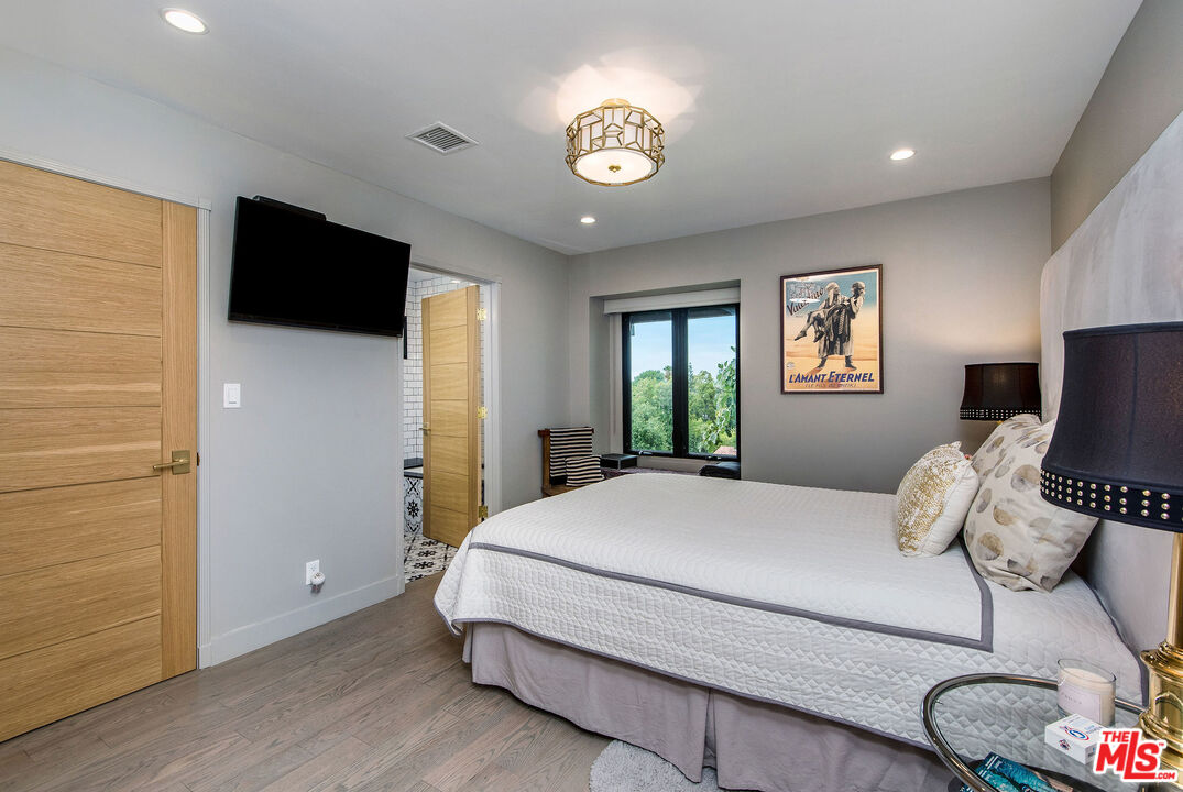 4531 Noeline Way Encino, CA 91436 - Photo 22 of 41