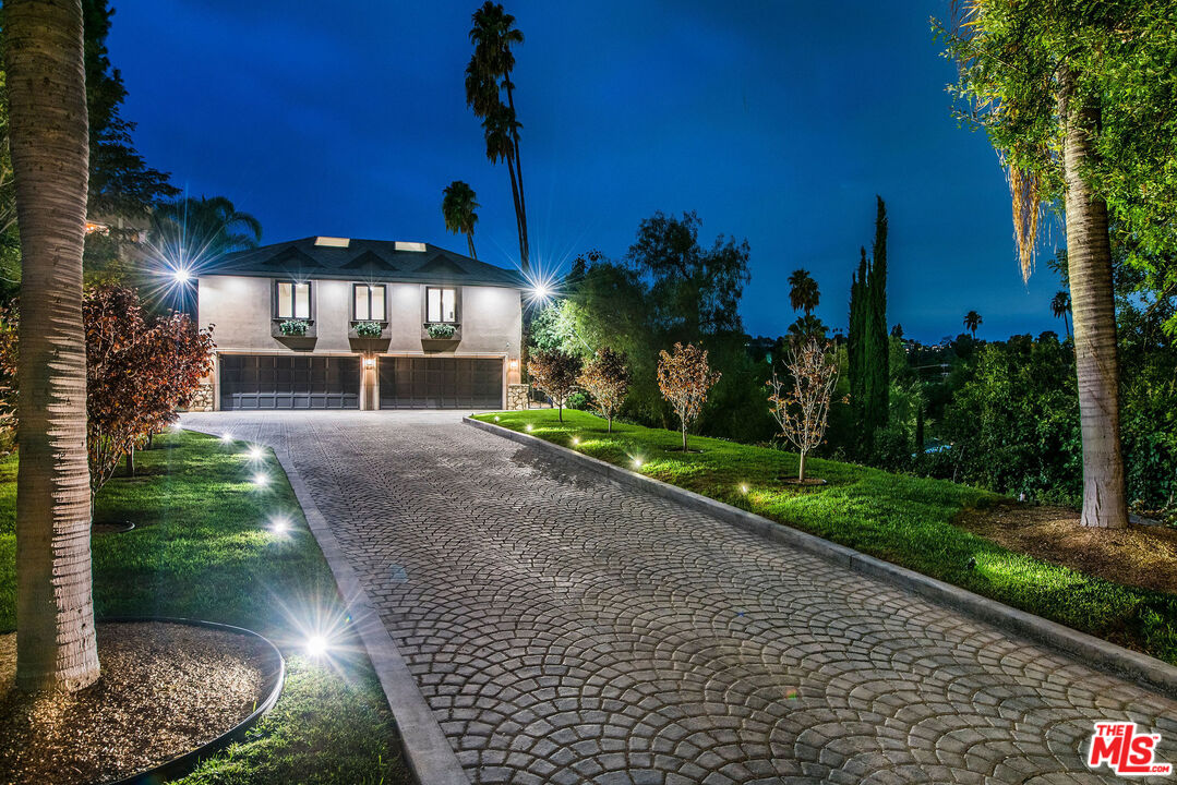 4531 Noeline Way Encino, CA 91436 - Photo 4 of 41