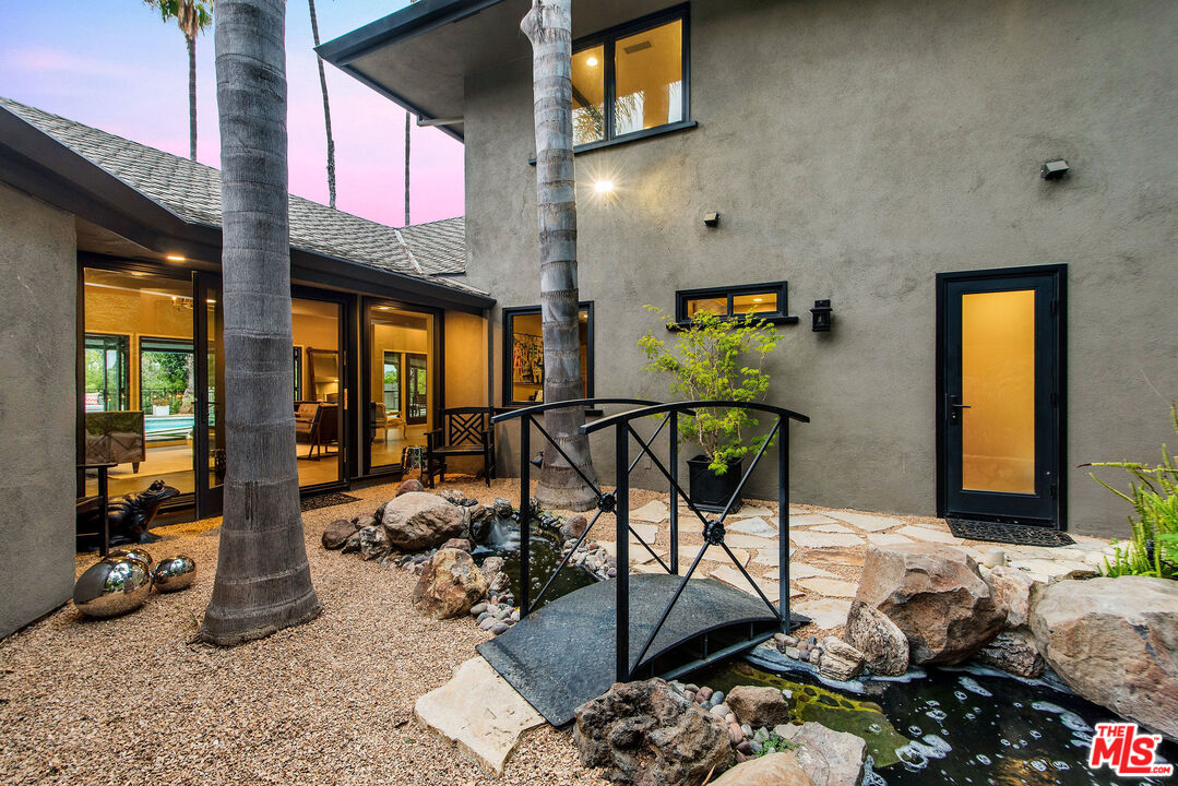 4531 Noeline Way Encino, CA 91436 - Photo 35 of 41