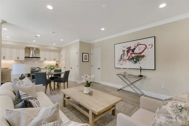 $1,360,000 | 415 California Street, Unit D, Arcadia, CA 91006