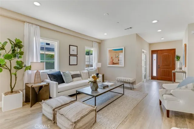 $1,360,000 | 415 California Street, Unit D, Arcadia, CA 91006