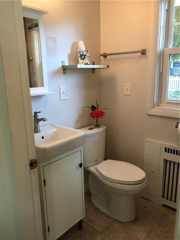 73 Melbourn Road Warwick, RI 02886 - Photo 16 of 22