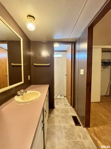 $68,000 | 543 Jackson Street, Hillsdale, IL 61257