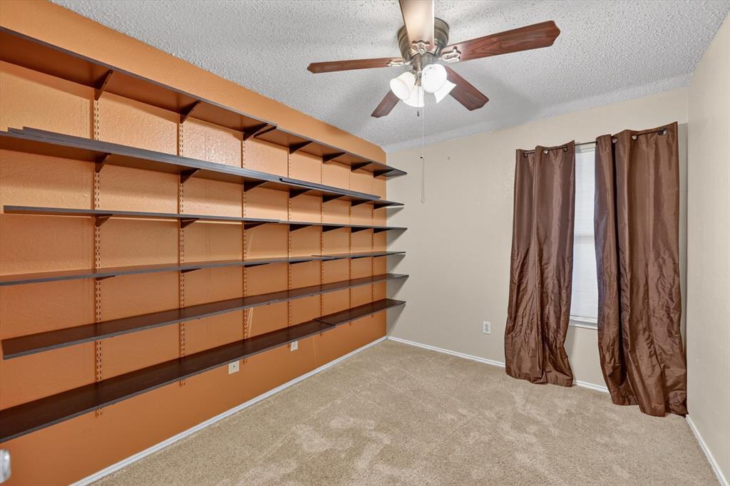 1001 Ridge Top Drive Burleson, TX 76028 - Photo 22 of 37