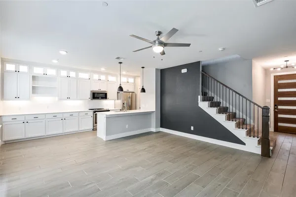 $2,850 | 2133 Lovedale Avenue, Dallas, TX 75235