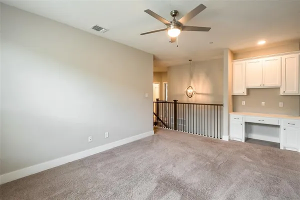 $2,850 | 2133 Lovedale Avenue, Dallas, TX 75235