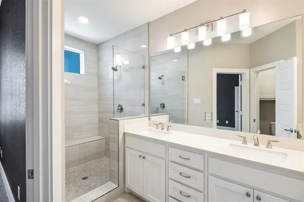 $2,850 | 2133 Lovedale Avenue, Dallas, TX 75235