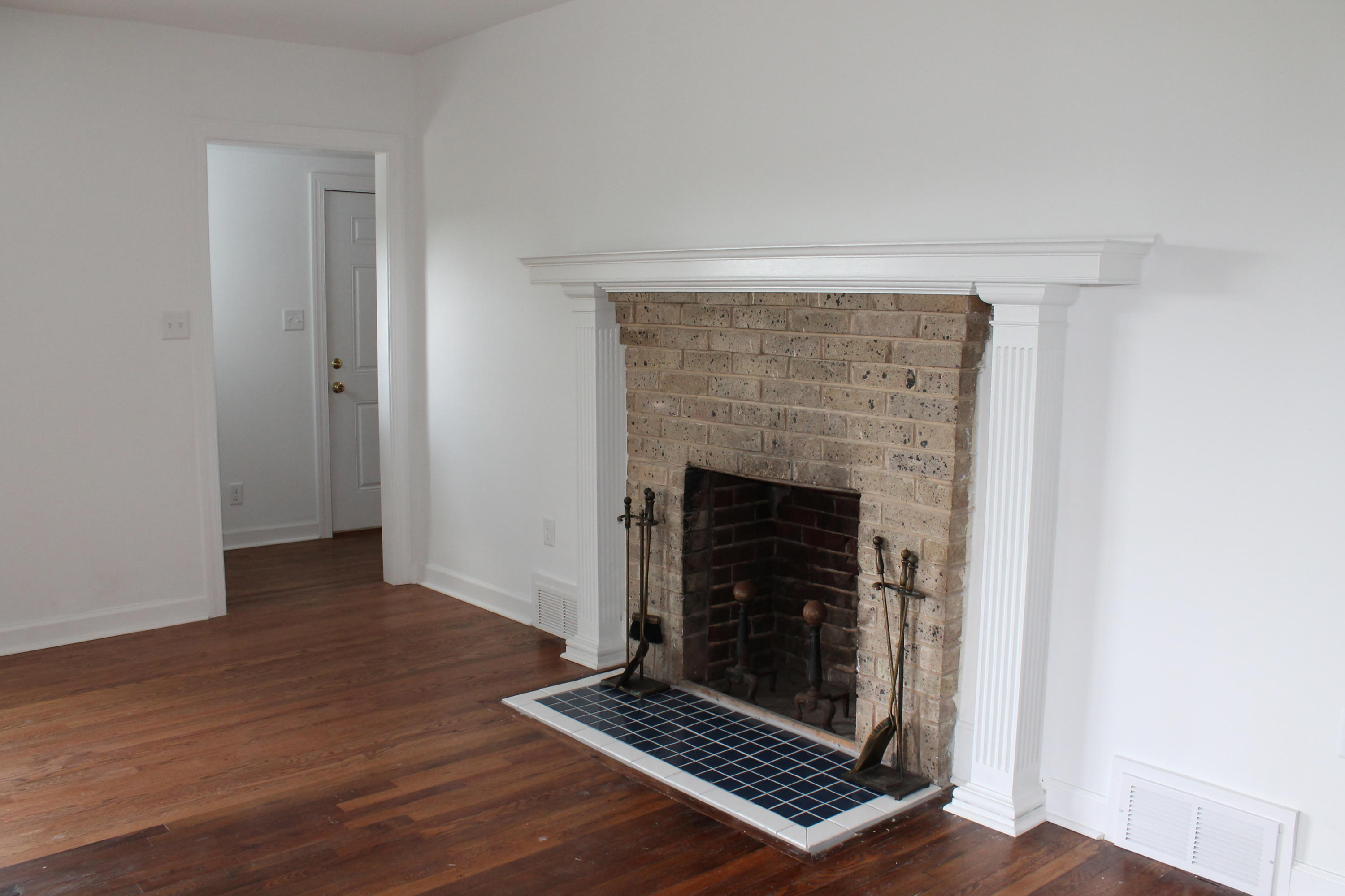 13753 West Gretna Road Sandy Level, VA 24161 - Photo 83 of 99 031_QuarlesEstate_LivingRoom