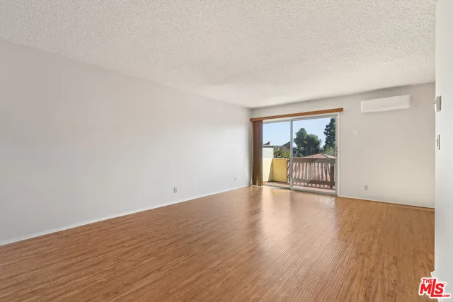 $589,500 | 5950 Buckingham Parkway, Unit 610, Culver City, CA 90230